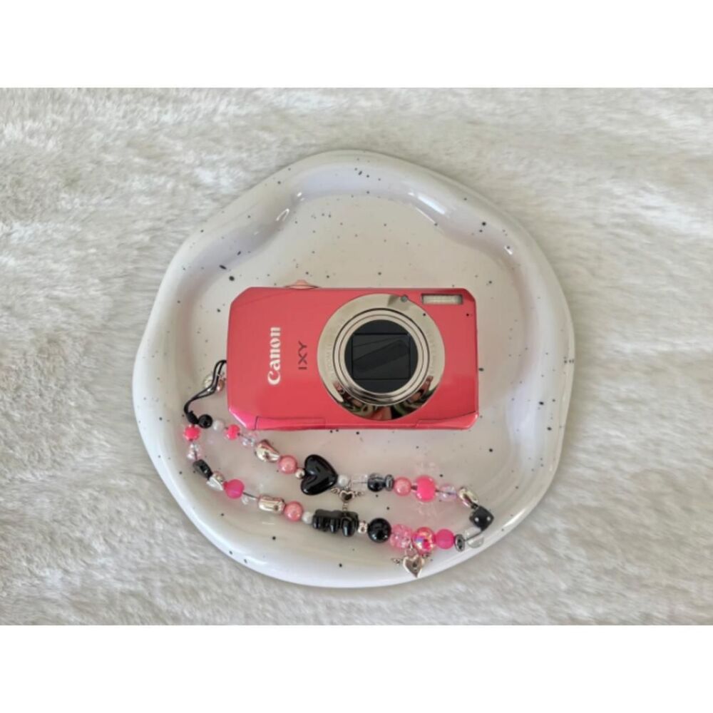 Canon Pink and Red Cameras-and-accessories